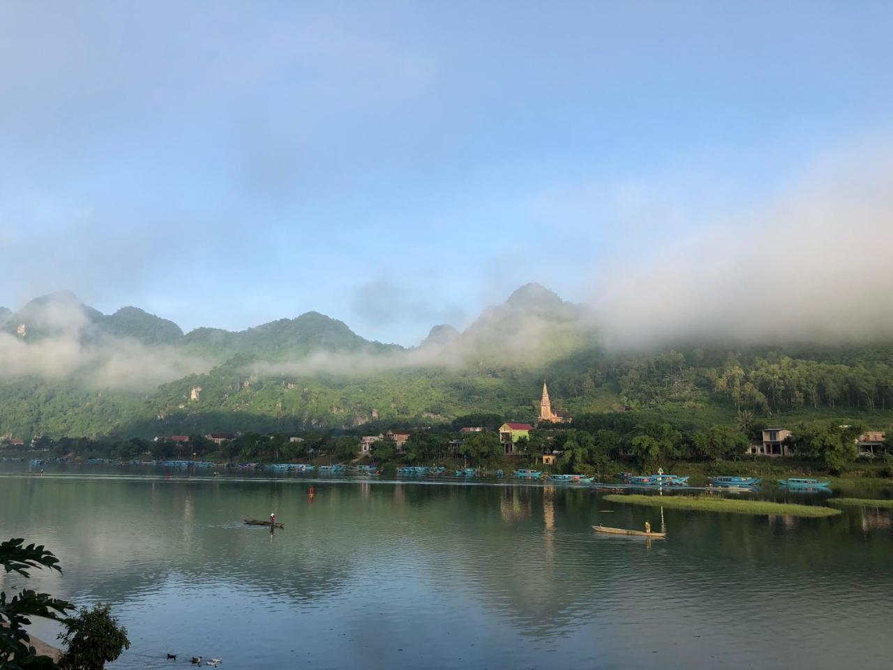 Commander Lodge Phong Nha Bagian luar foto