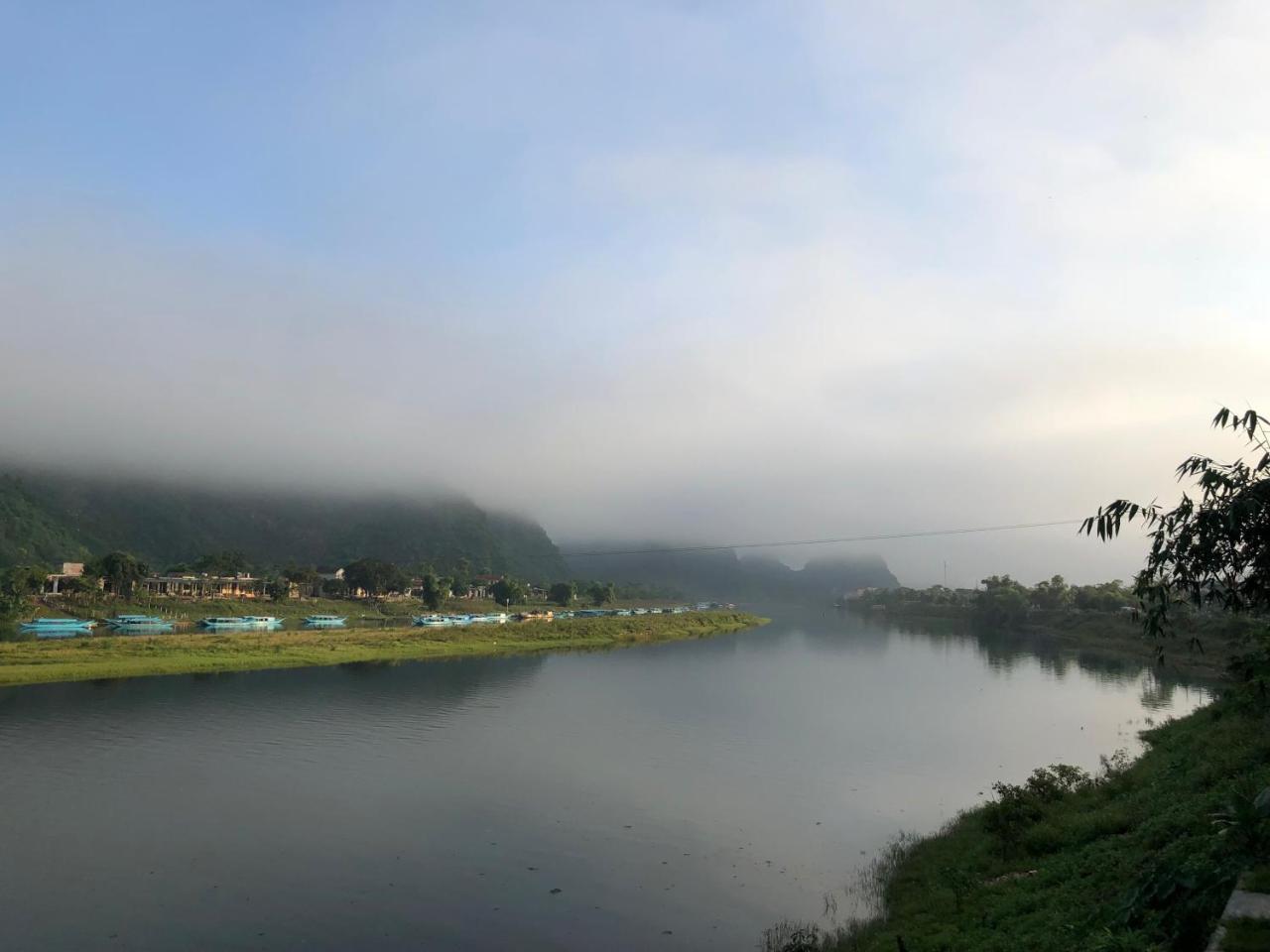 Commander Lodge Phong Nha Bagian luar foto