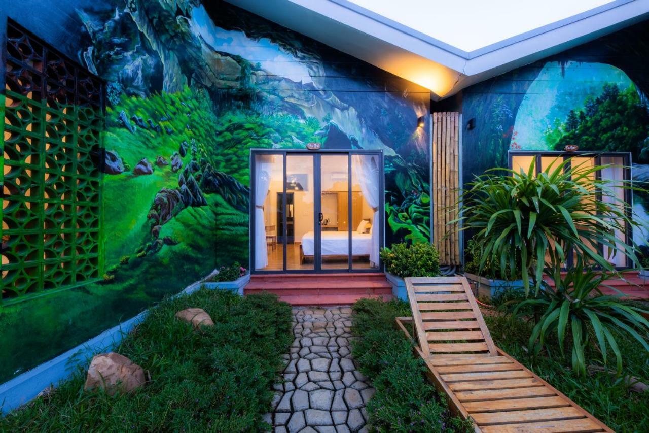 Commander Lodge Phong Nha Bagian luar foto